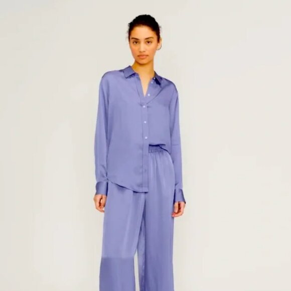 Everlane Satin Black Button Down Top 12 - Picture 1 of 8